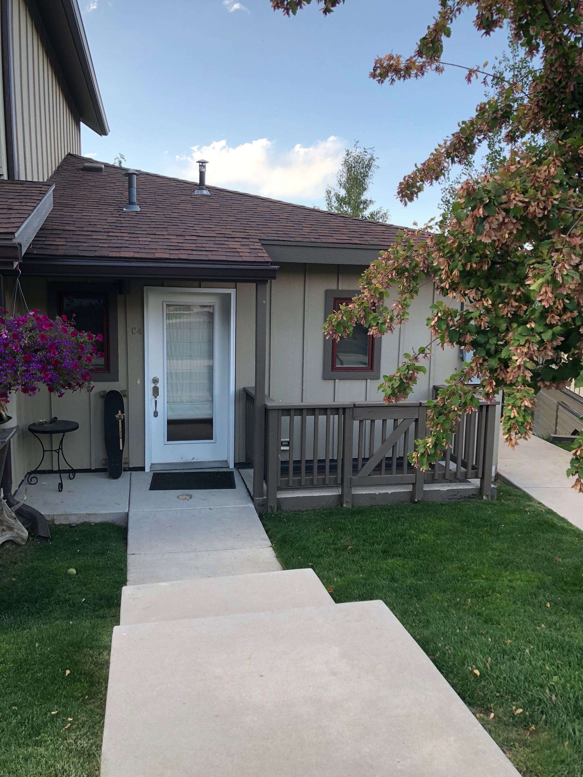 Sinclair Meadows C-4